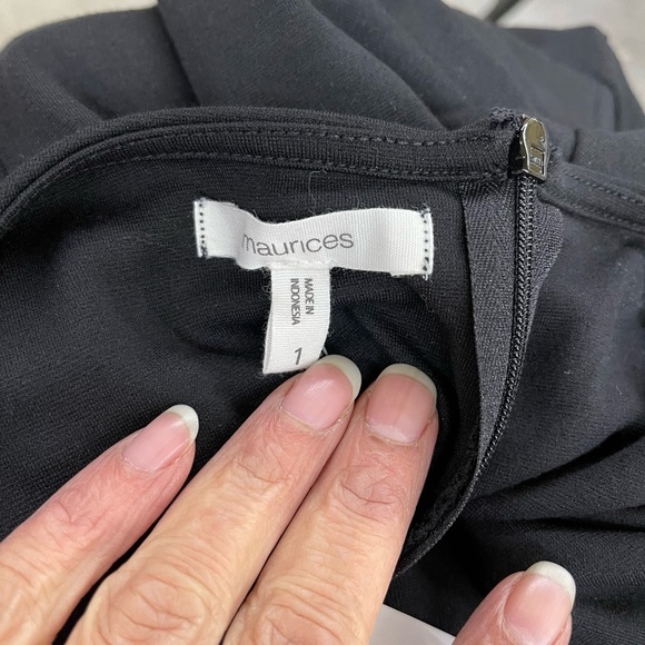 Drop Waist Black Pointe V-Neck Skater Dress with pockets size 1 16/18 - Picture 8 of 8